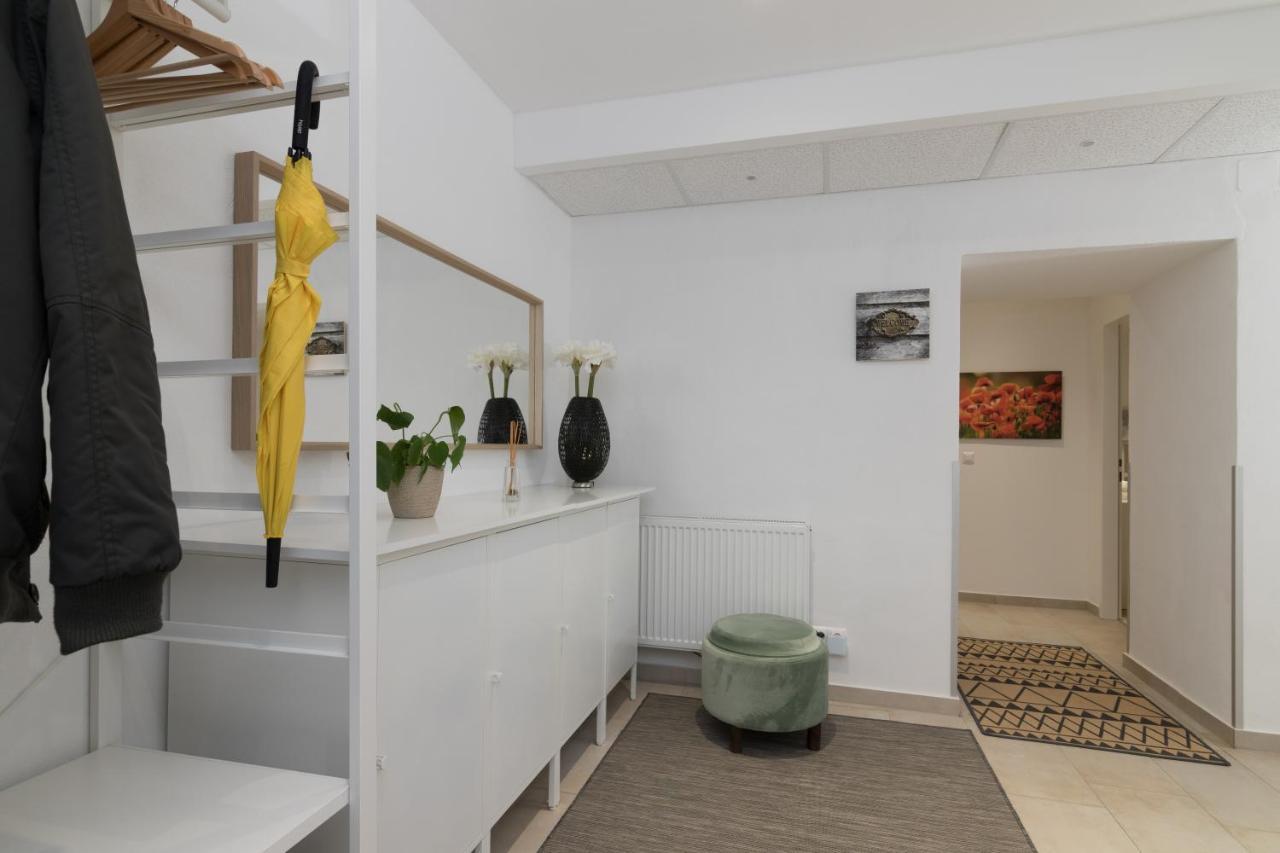 Yeshello Belvedere Apartment Vienna
